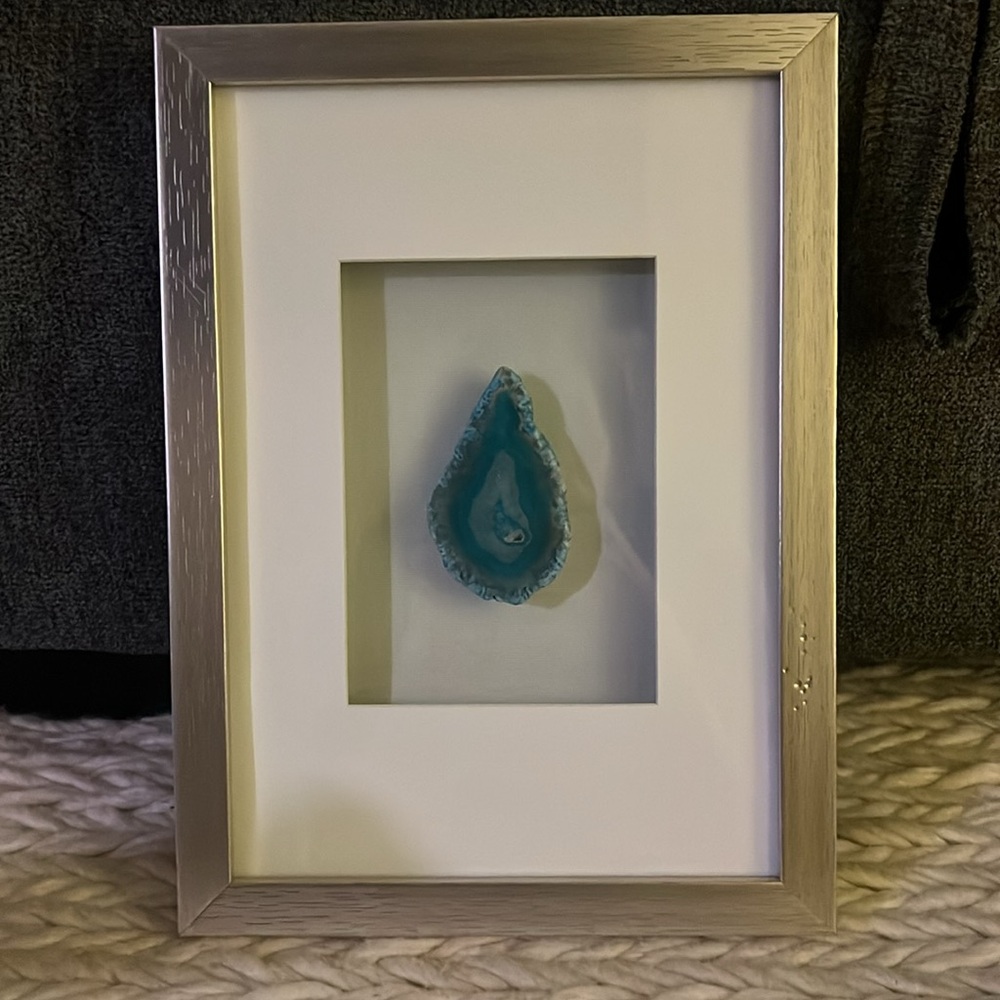 GEODE WALL ART - Picture 3 of 5